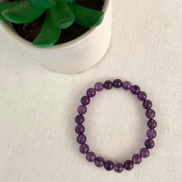 Amethyst Healing Natural Gemstone Bead Bracelet for Women or Men One Size 8mm - Picture 2 of 5